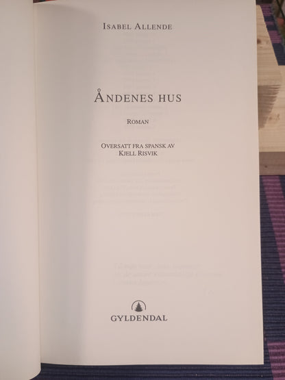Åndenes hus, Isabel Allende