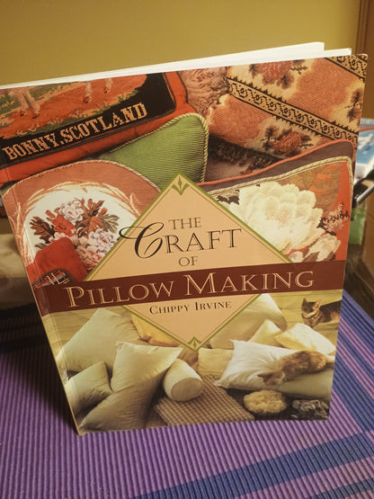 The craft of pillow making, Chippy Irvine