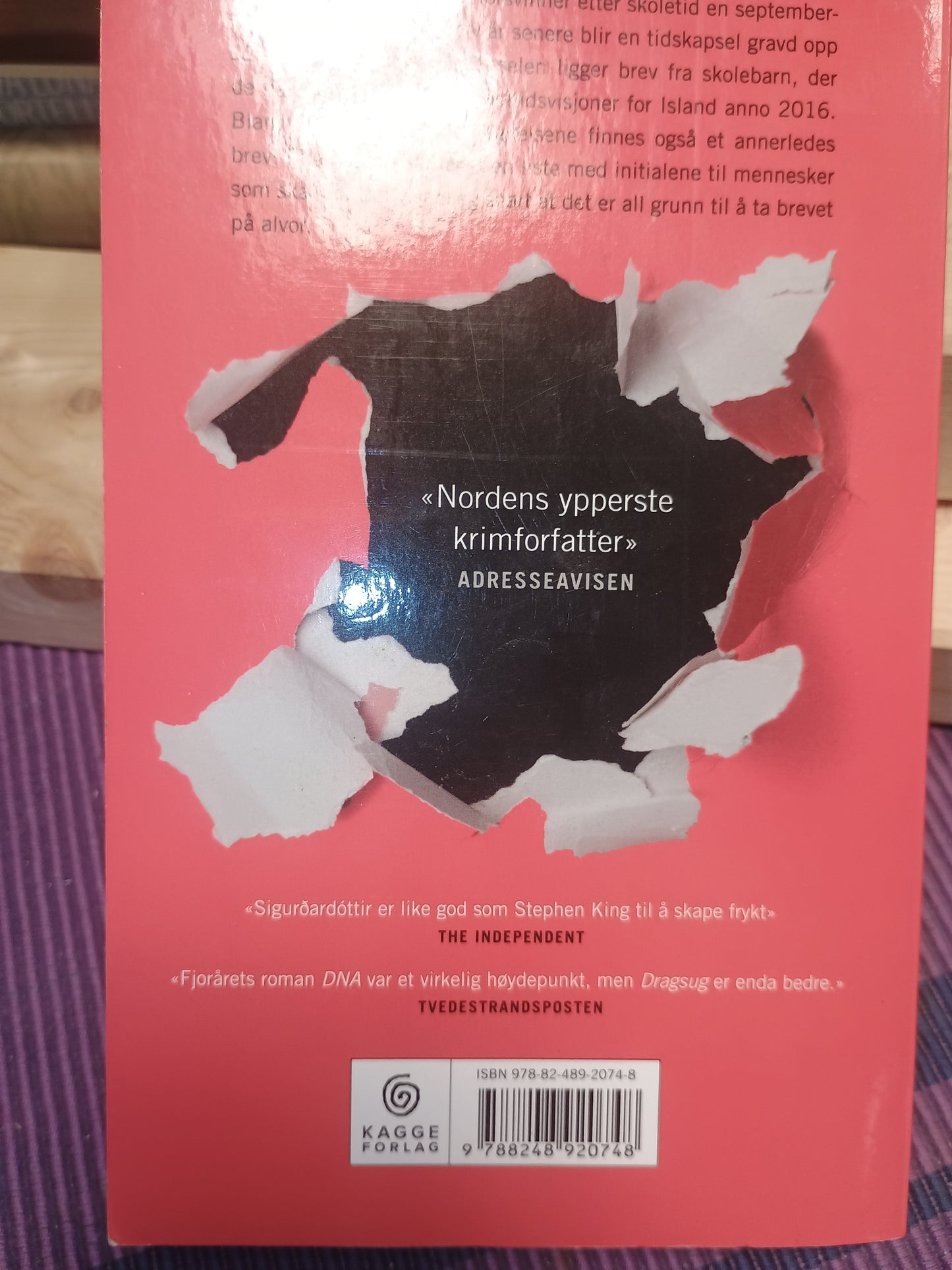 Dragsug, Yrsa Sigurddardóttir