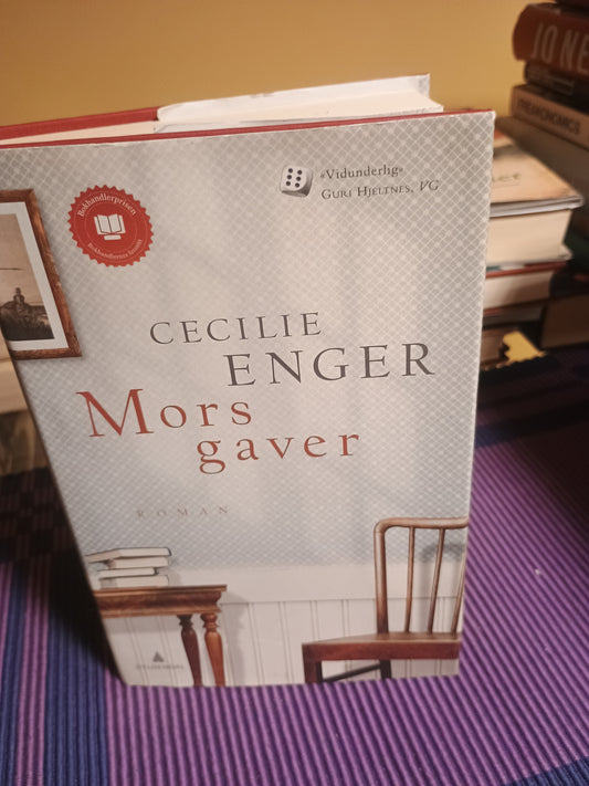 Mors gaver, Cecilie Enger