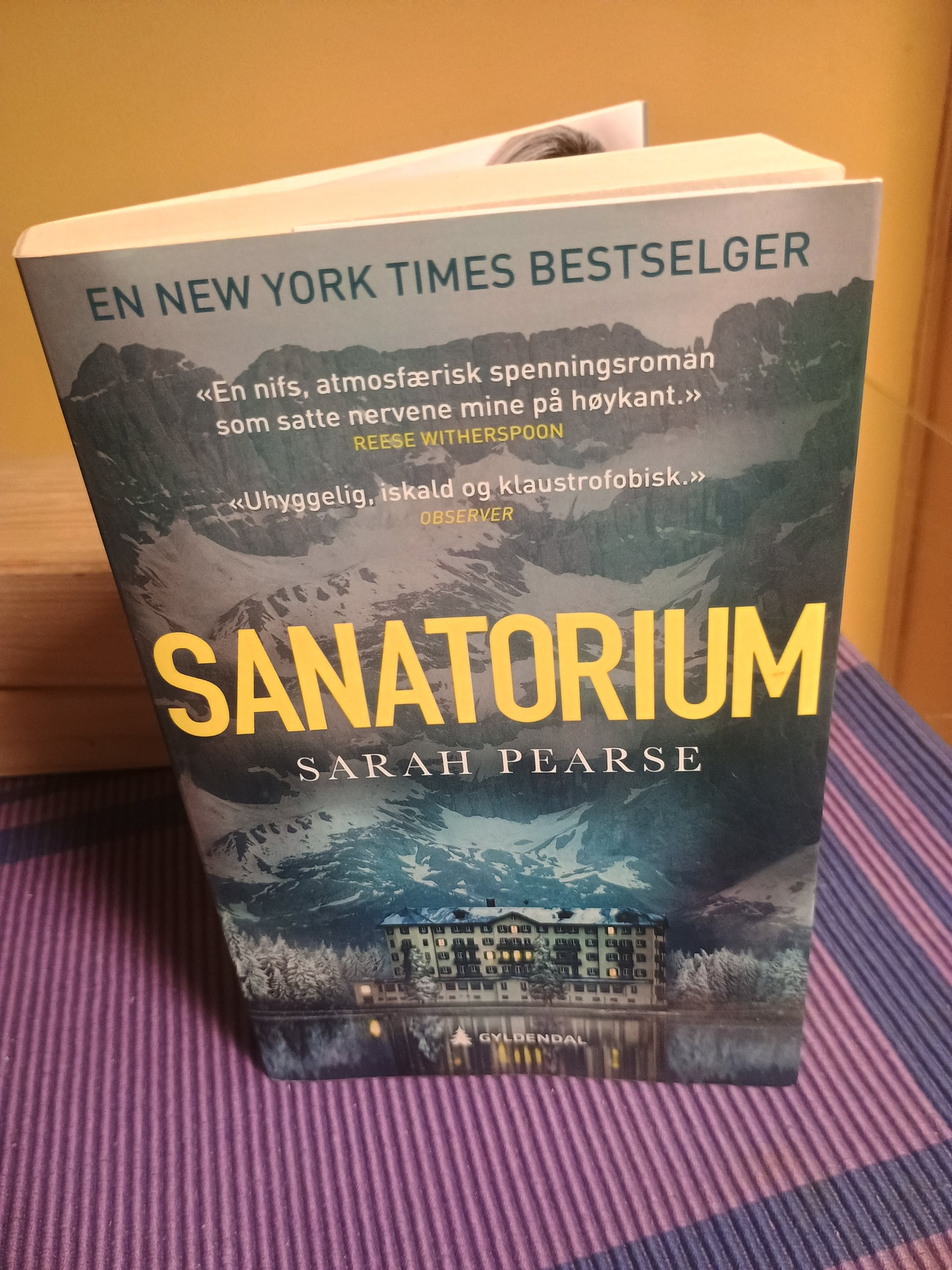 Sanatorium, Sarah Pearse