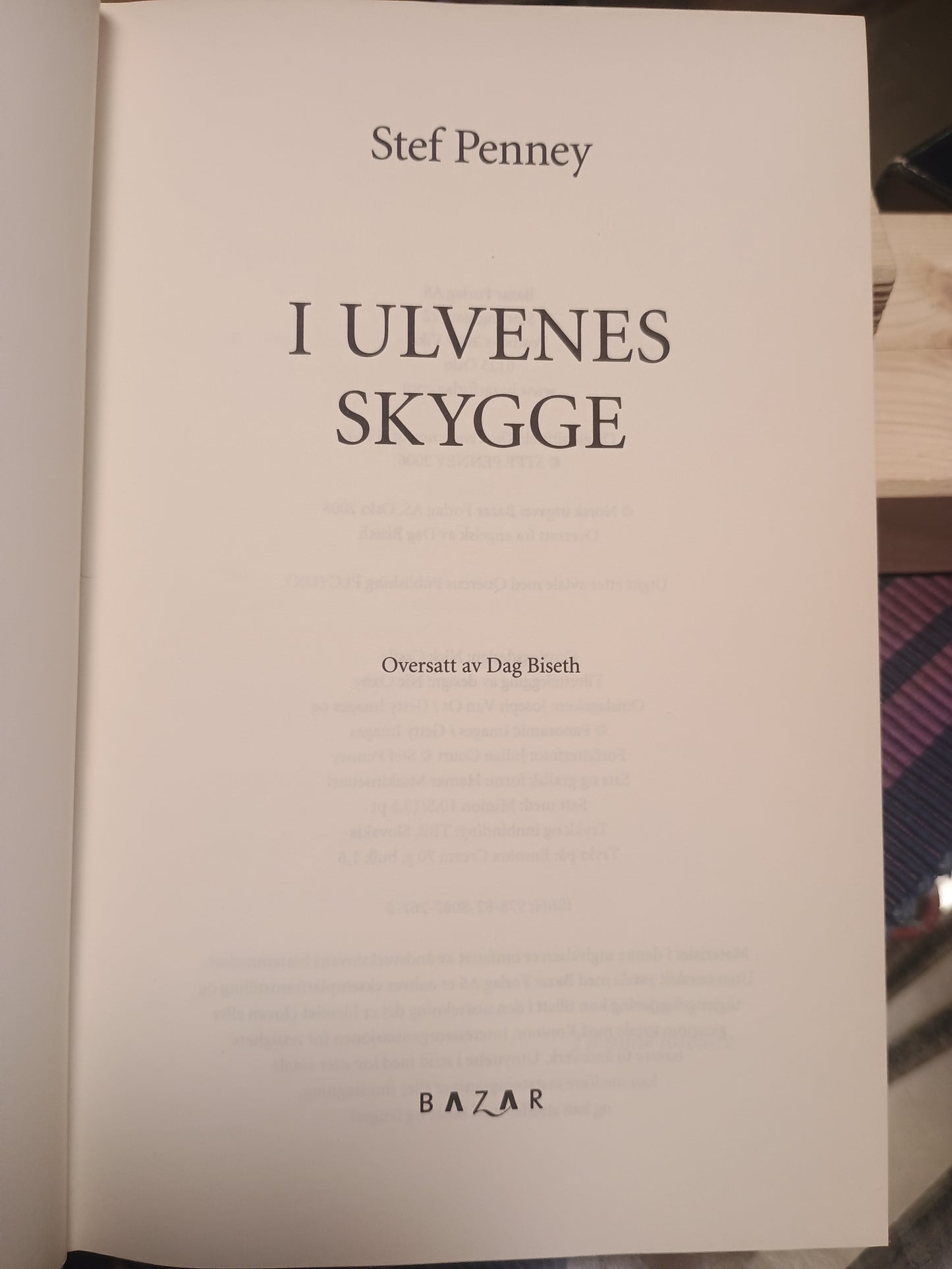 I ulvenes skygge, Stef Penney