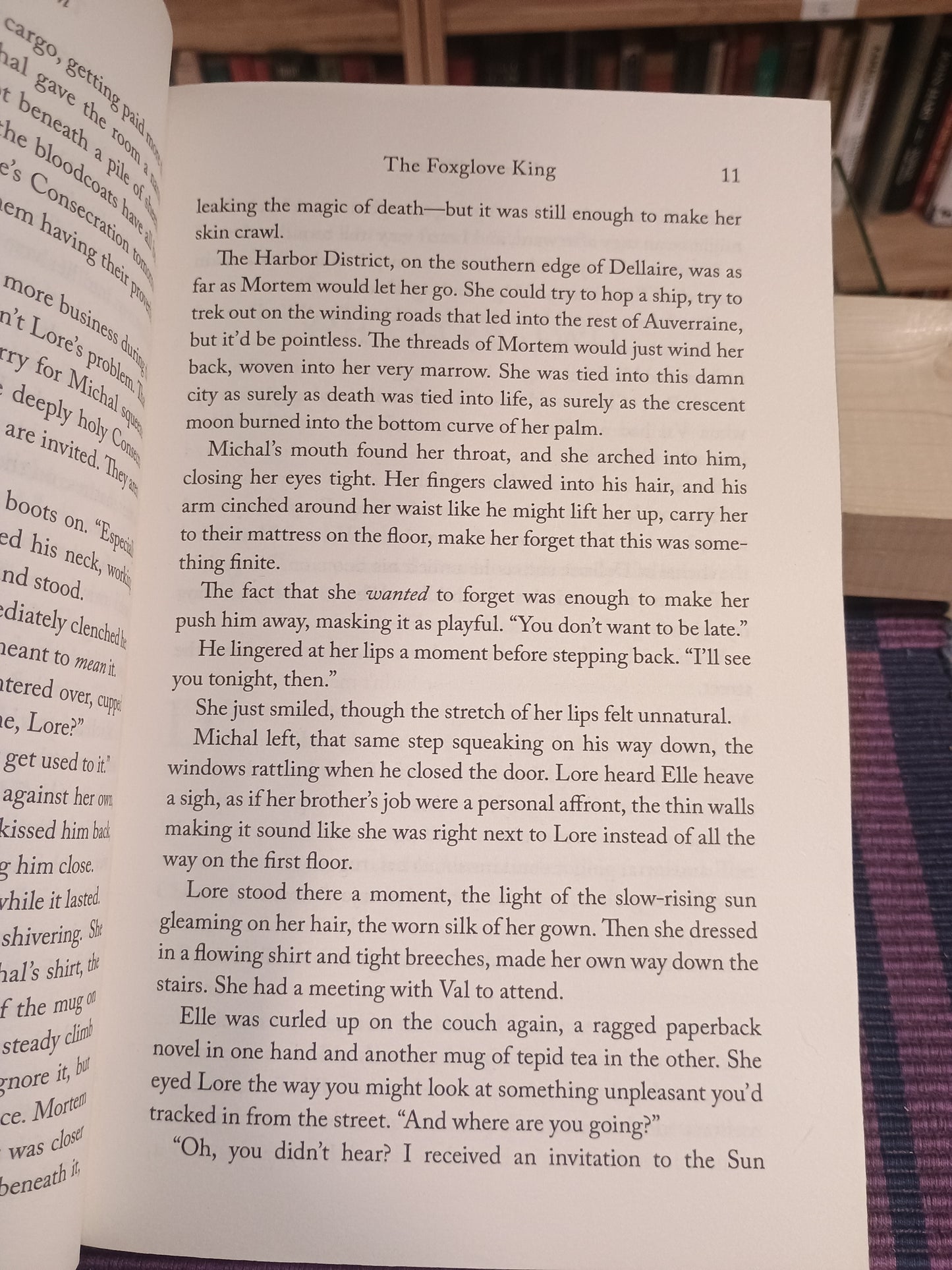 The Foxglove king, Hannah Whitten