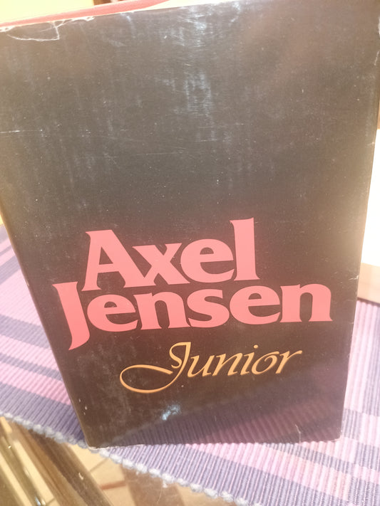 Junior, Axel Jensen