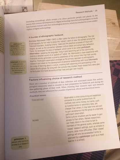 Introducing Anthropology, Laura Pountney og Tomislav Marić