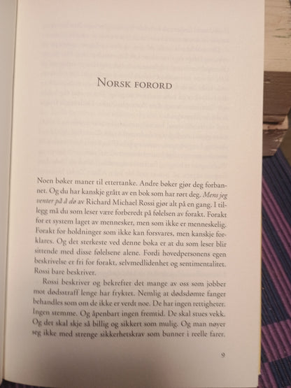 Mens jeg venter på å dø, Richard Michael Rossi