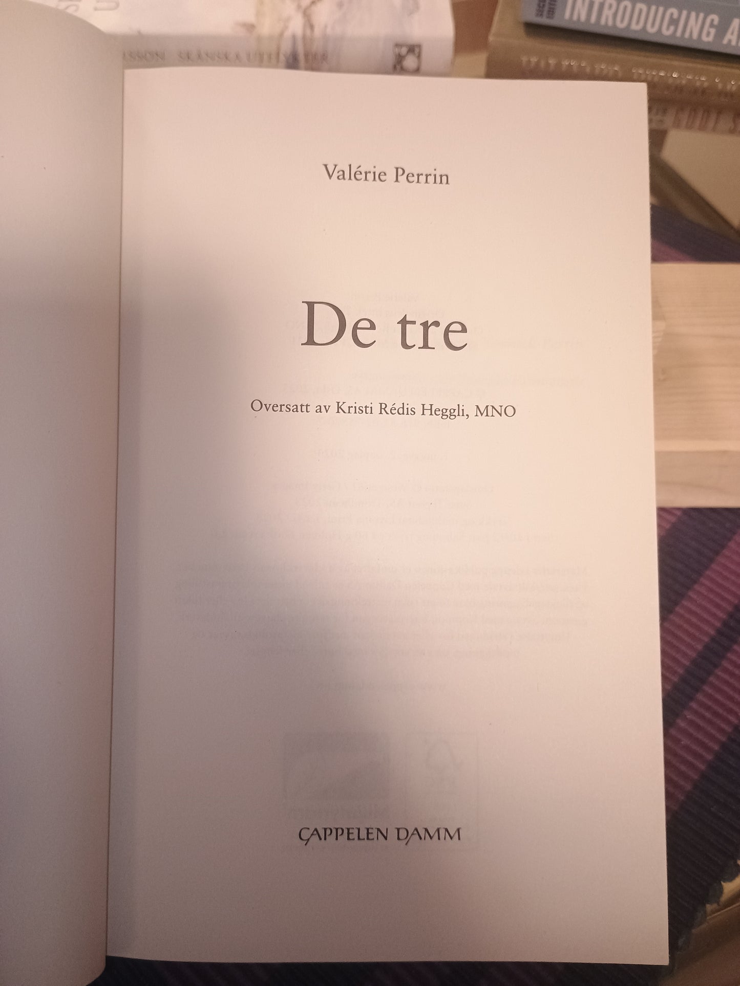 De tre, Valérie Perrin