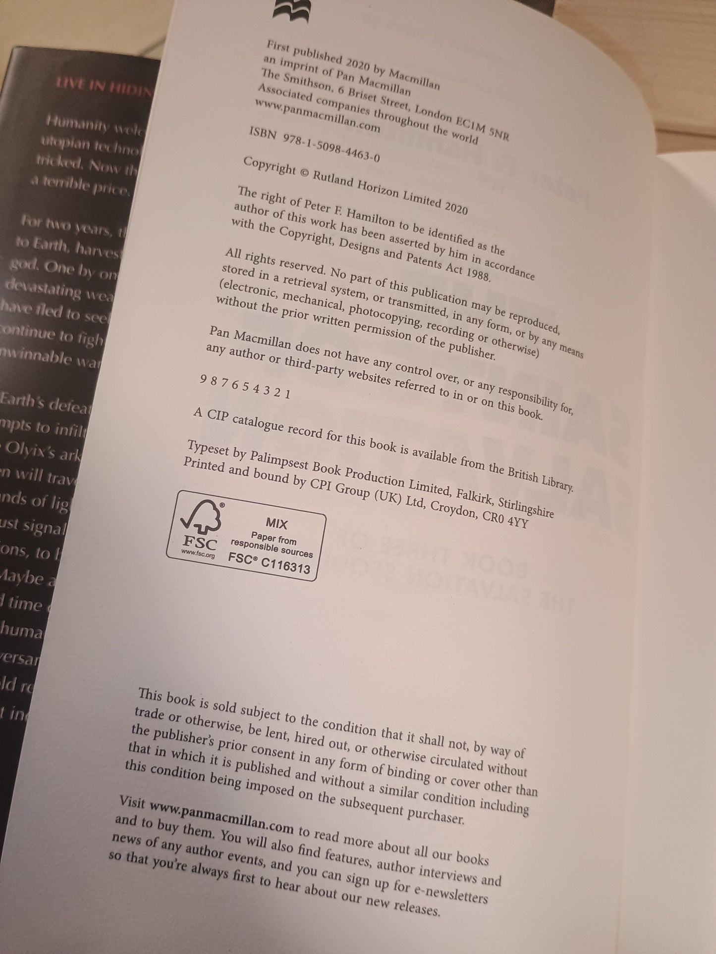 The saints of salvation, Peter F. Hamilton