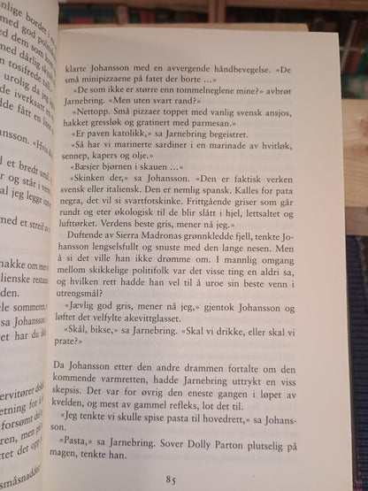 Faller fritt som i en drøm, Leif GW Persson
