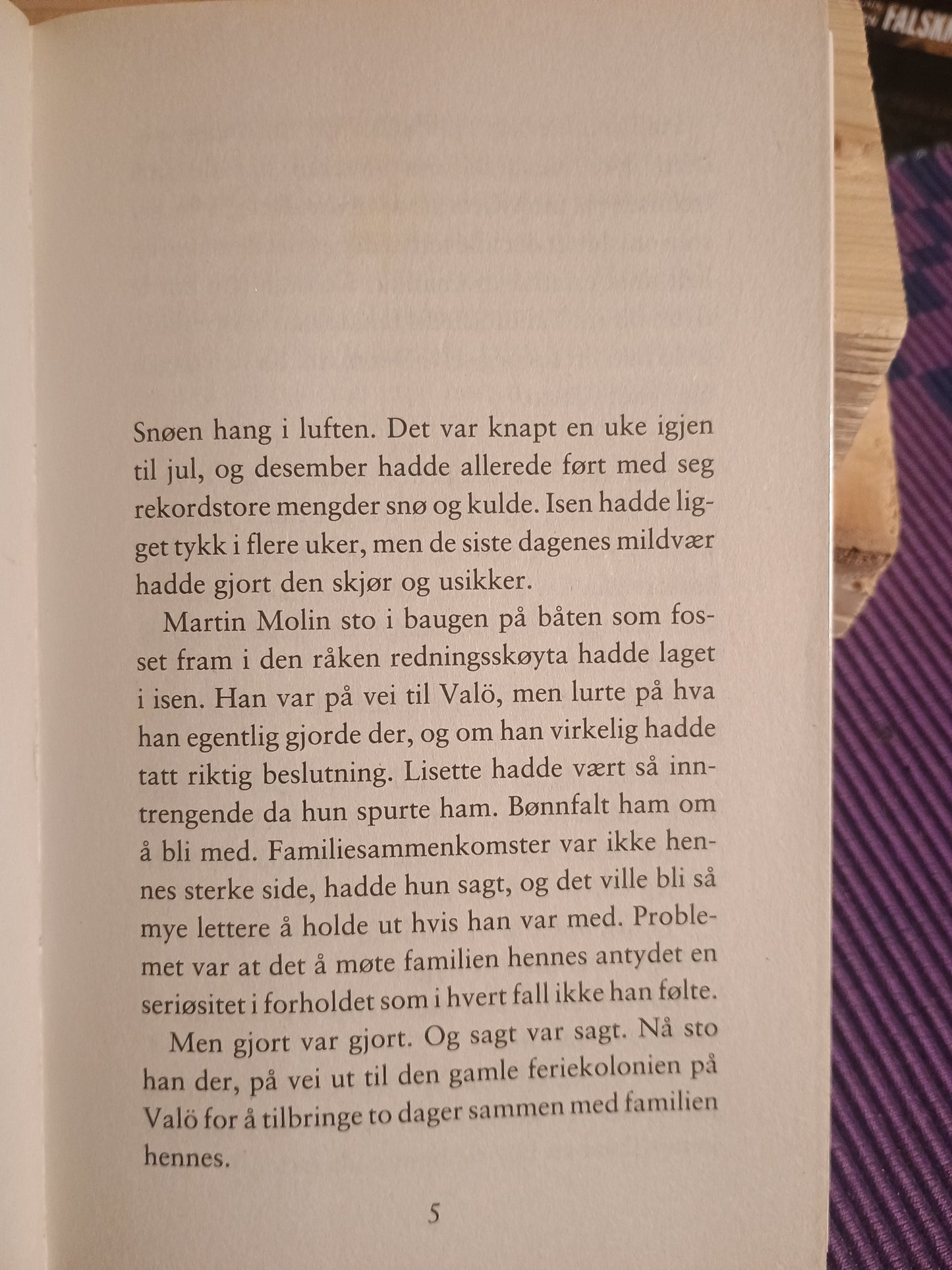 Snøstorm og mandelduft. Camilla Läckberg
