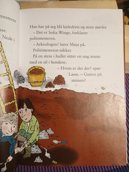Sølvmysteriet. Gullmysteriet., Martin Widmark og Helena Willis