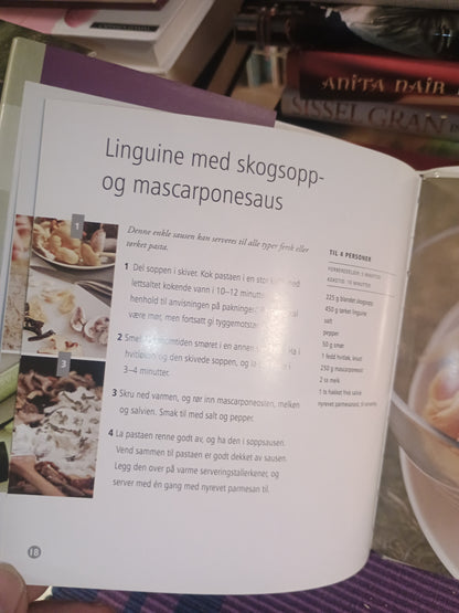 Sopp: En fristende samling med herlige retter, Lesley Mackley