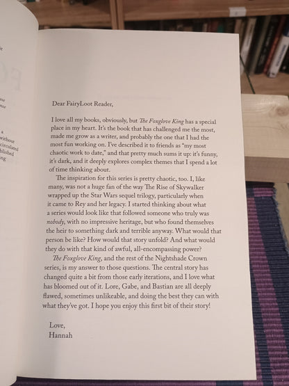 The Foxglove king, Hannah Whitten
