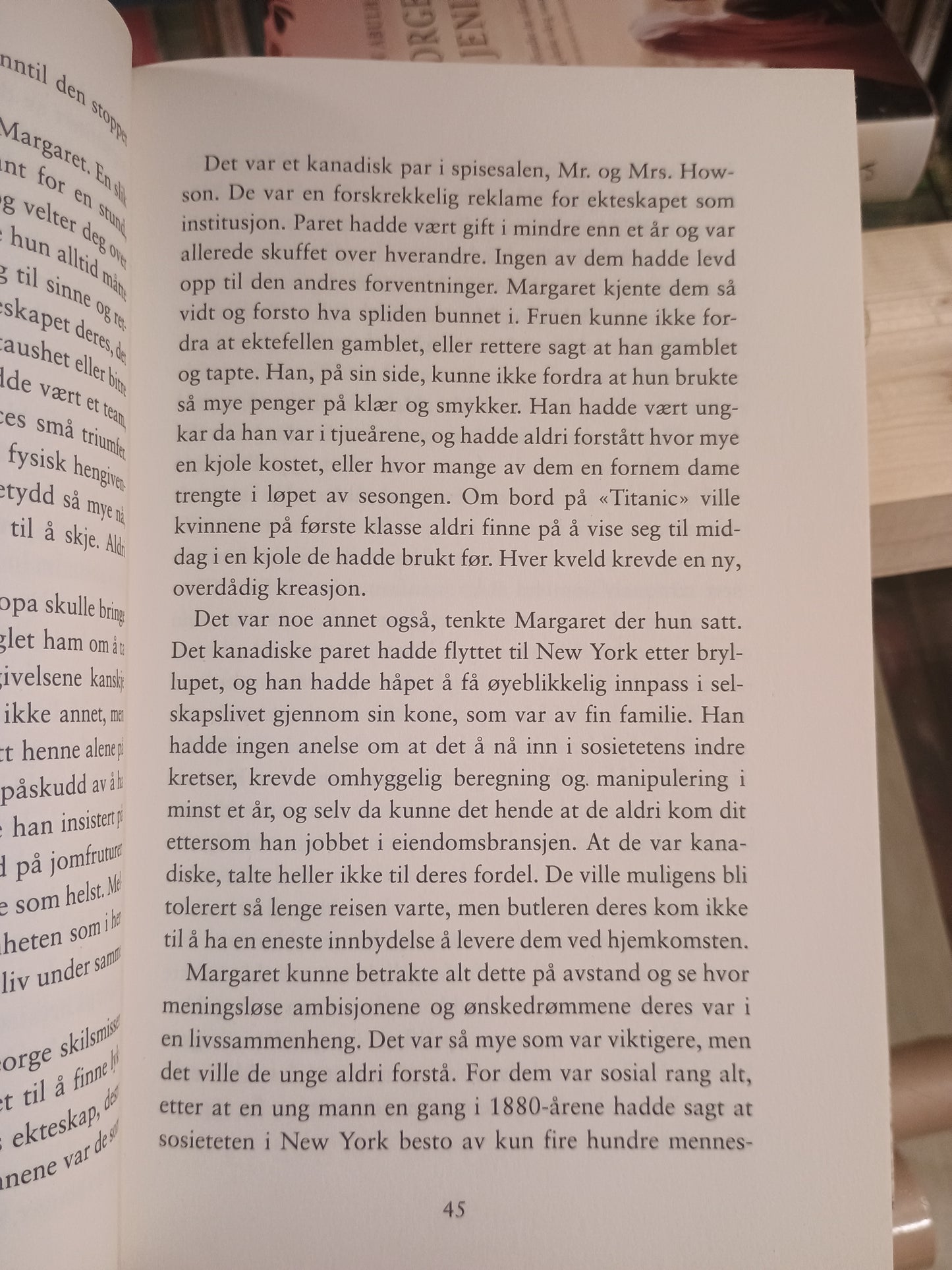 Kvinner og barn først, Gill Paul