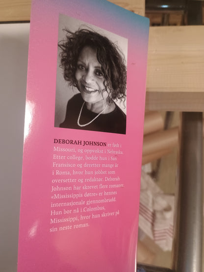 Mississippis døtre, Deborah Johnson