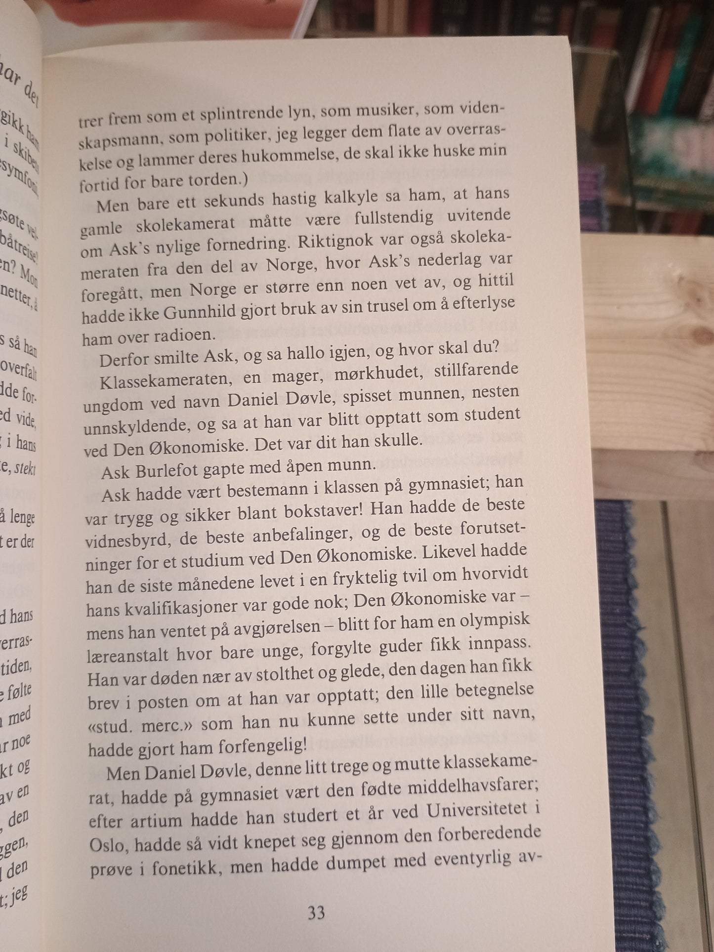 Sangen om den røde rubin, Agnar Mykle