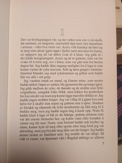 Ingen gjemmesteder, Susan Francis og Andrew Crofts