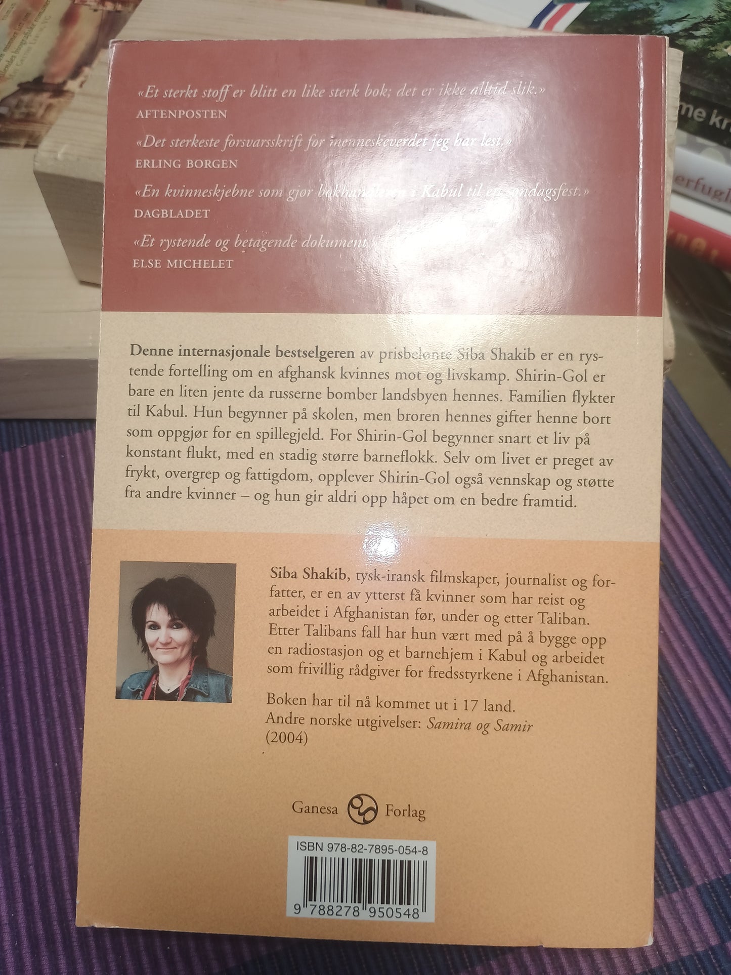 Der Gud gråter, Siba Shakib