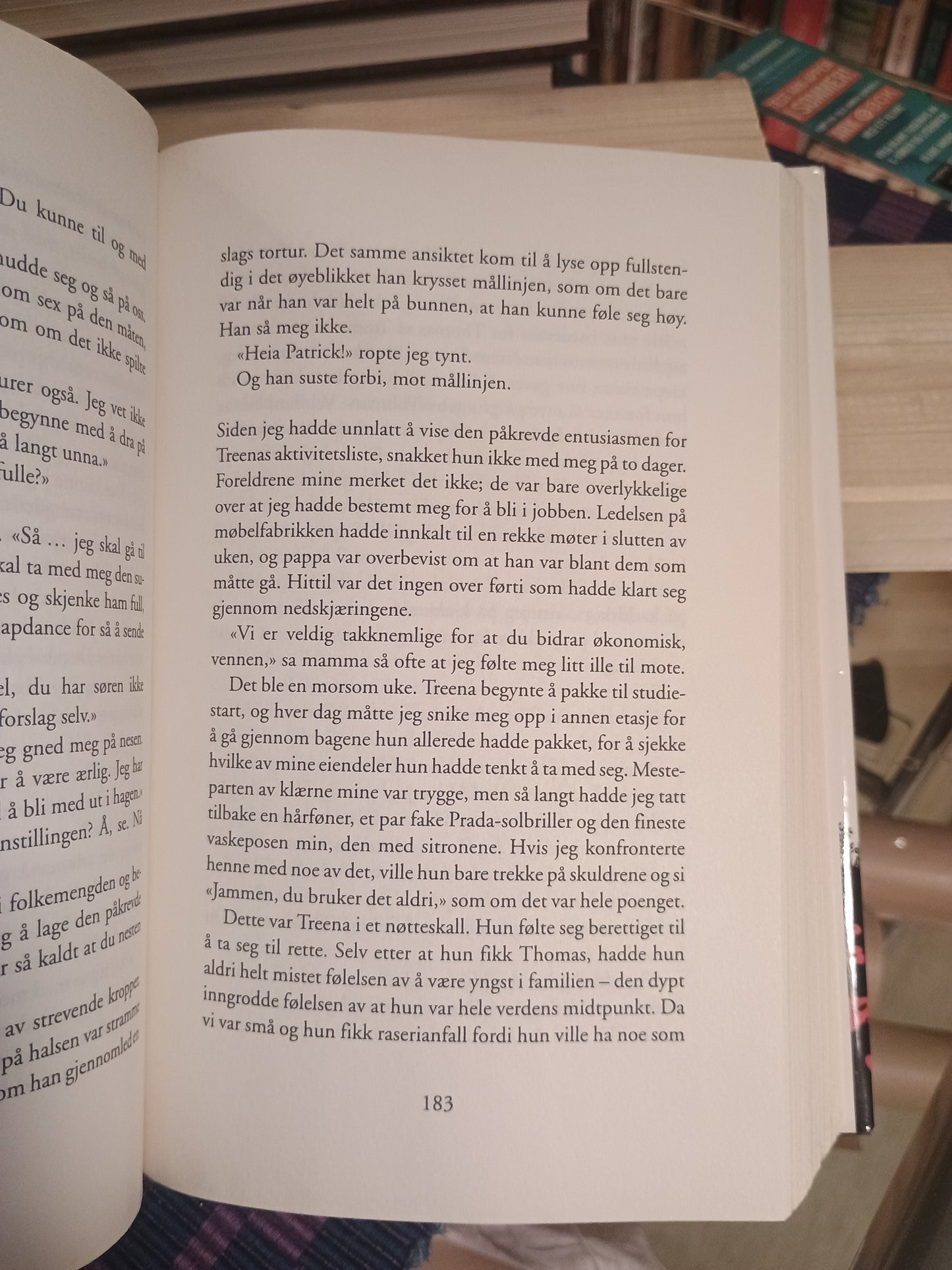 Et helt halvt år, Jojo Moyes