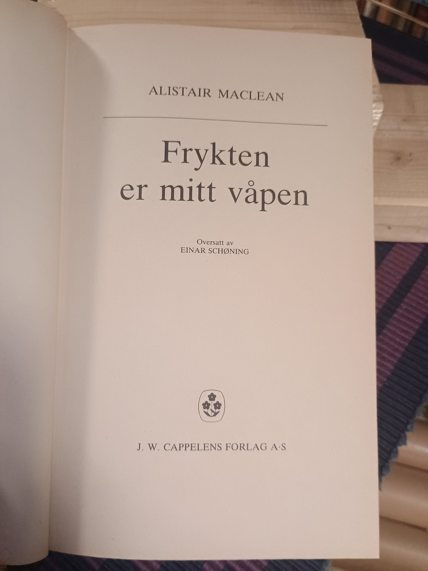 Frykten er mitt våpen, Alistair Maclean