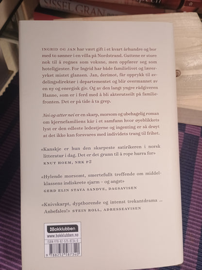Nei og atter nei, Nina Lykke