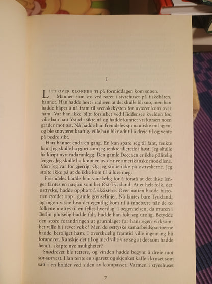 Hundene i Riga. Den hvite løvinnen., Henning Mankell