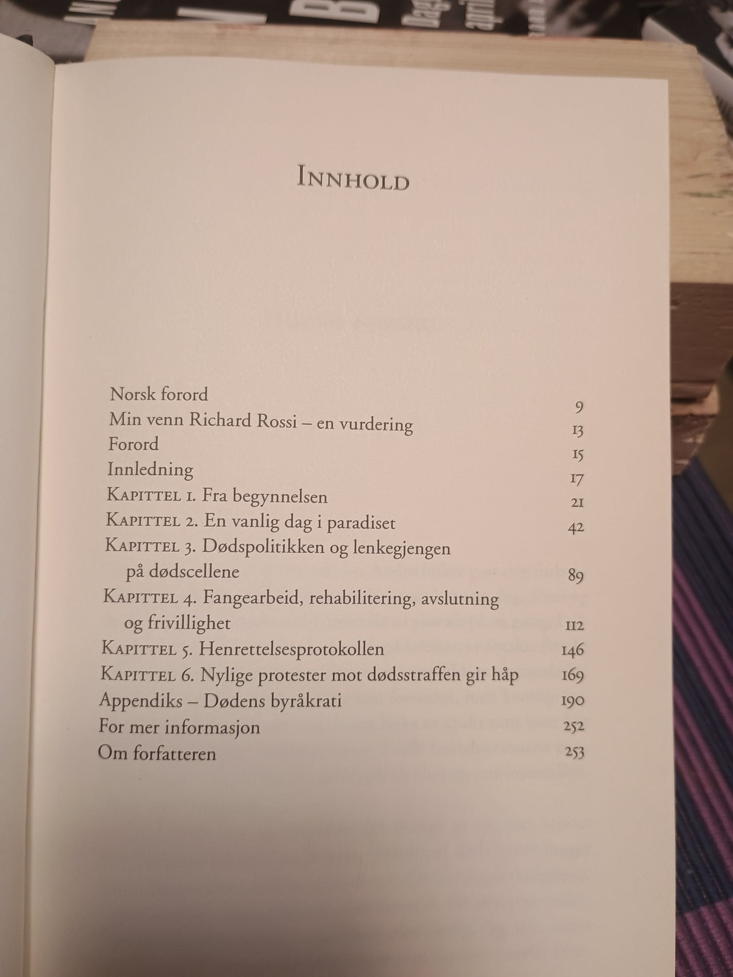 Mens jeg venter på å dø, Richard Michael Rossi