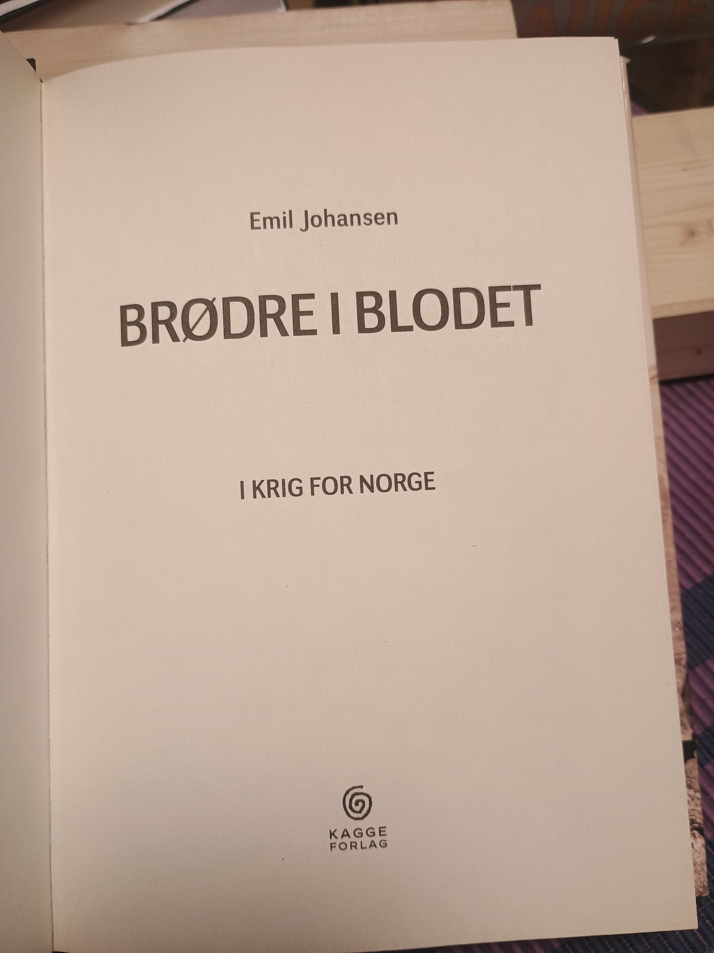 Brødre i blodet: I krig for Norge, Emil Johansen
