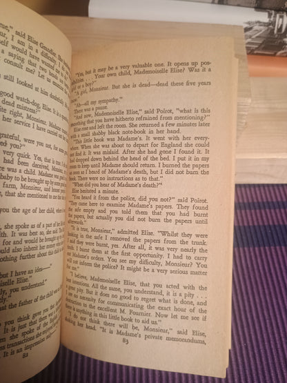 Death in the Clouds, Agatha Christie