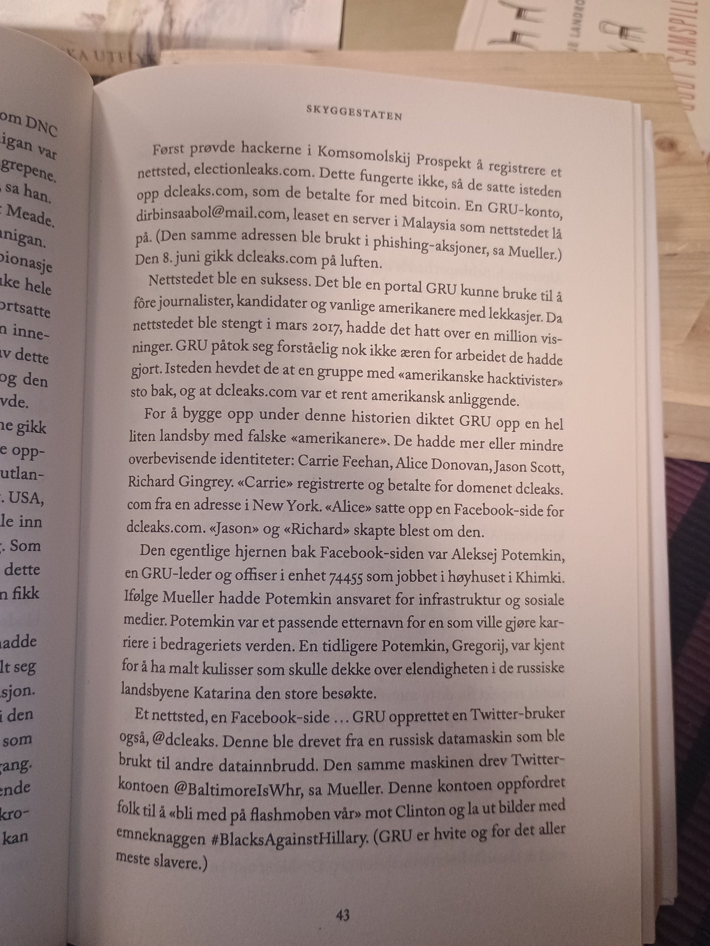 Skygge staten: Mord, kaos og Russlands manipulering av Vesten, Luke Harding