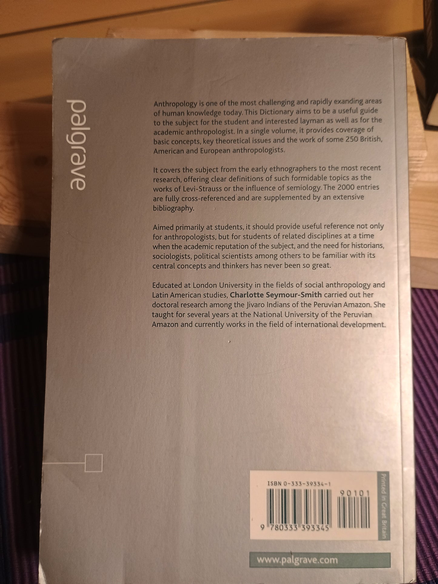 Palgrsve dictionary of anthropology, Charlotte Seymour-Smith