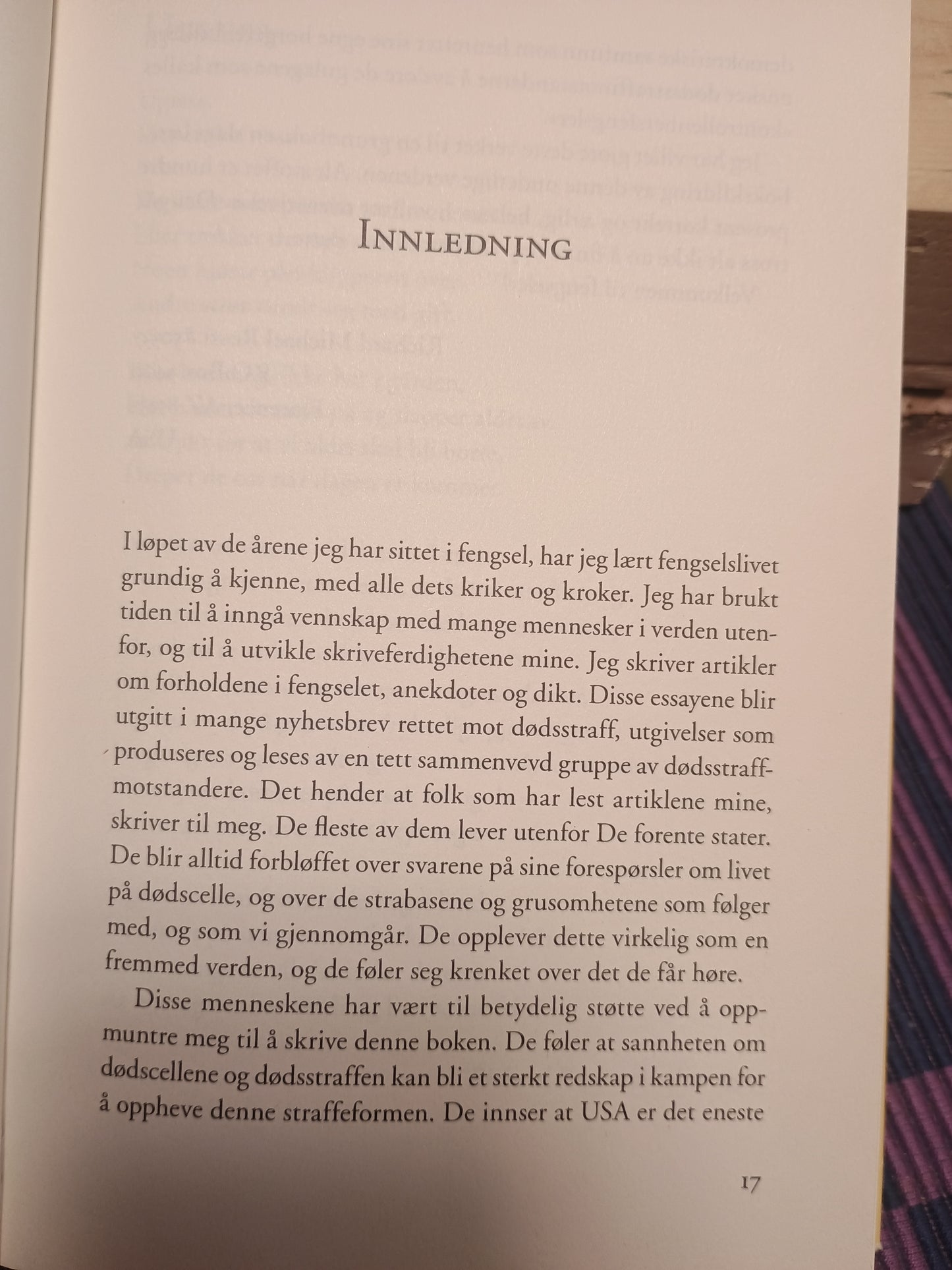Mens jeg venter på å dø, Richard Michael Rossi