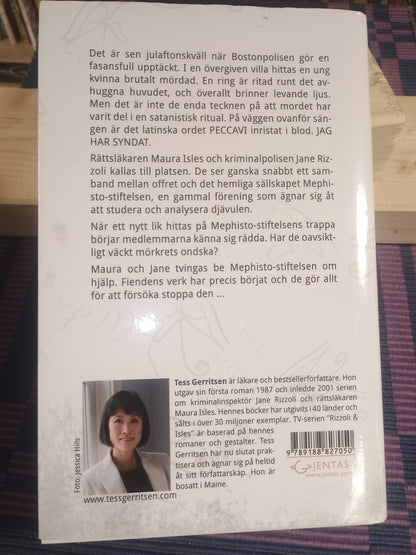 I Satans tjänst, Tess Gerritsen (på svensk)