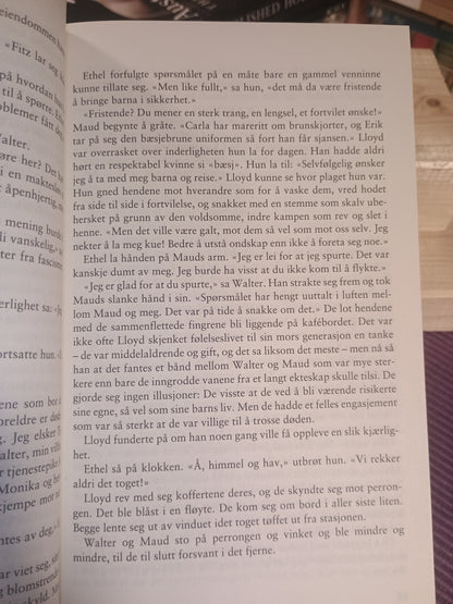 Vinter over verden, Ken Follett