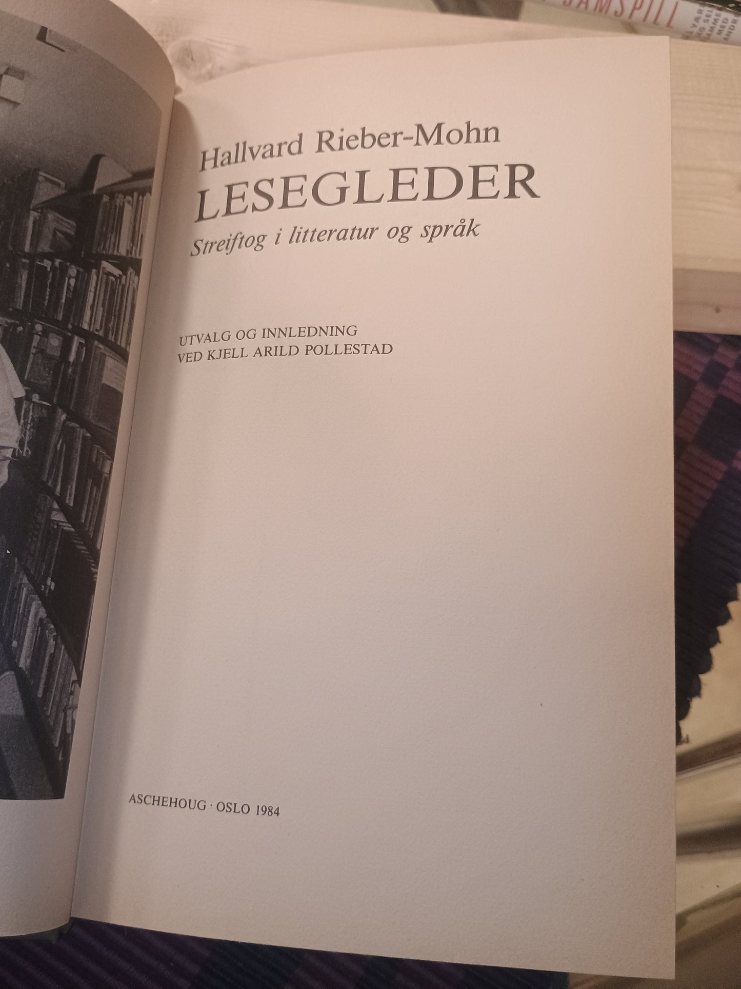 Lesegleder, Hallvard Rieber-Mohn