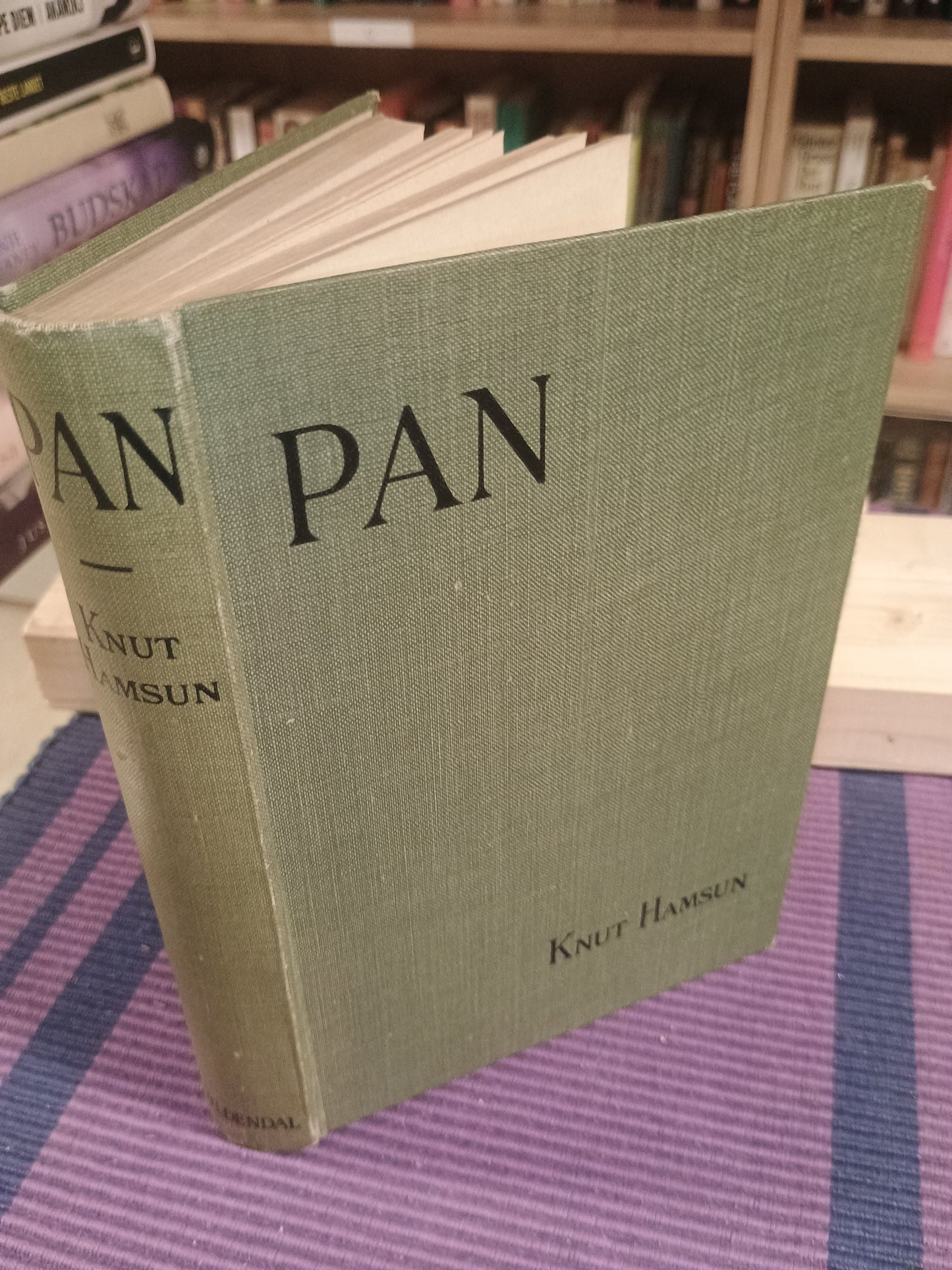 Pan, Knut Hamsun