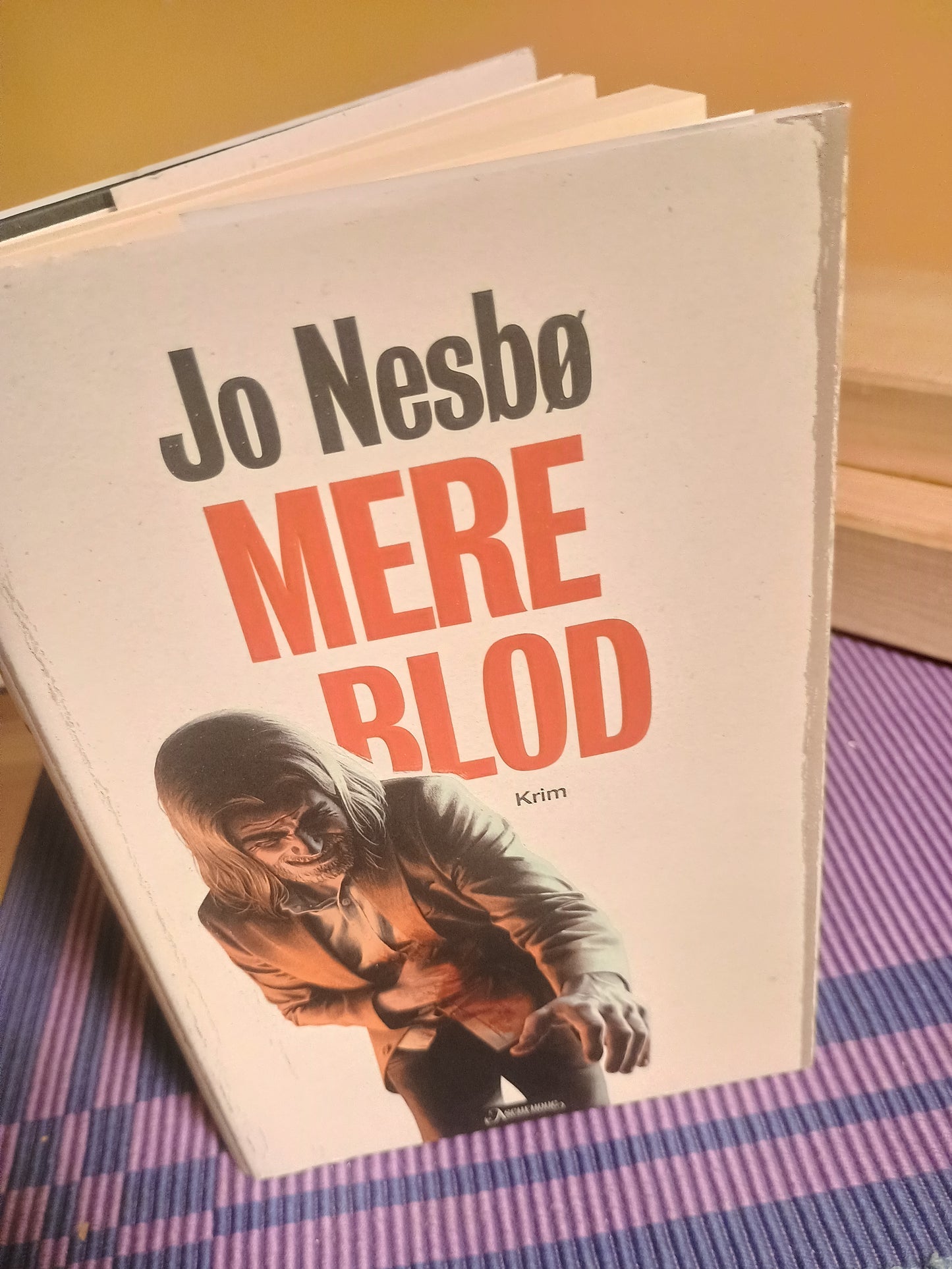 Mere blod, Jo Nesbø