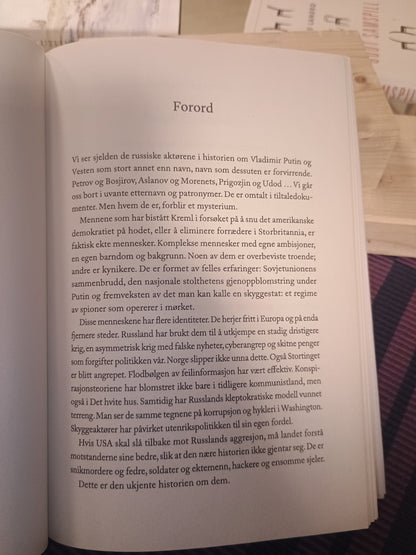 Skygge staten: Mord, kaos og Russlands manipulering av Vesten, Luke Harding