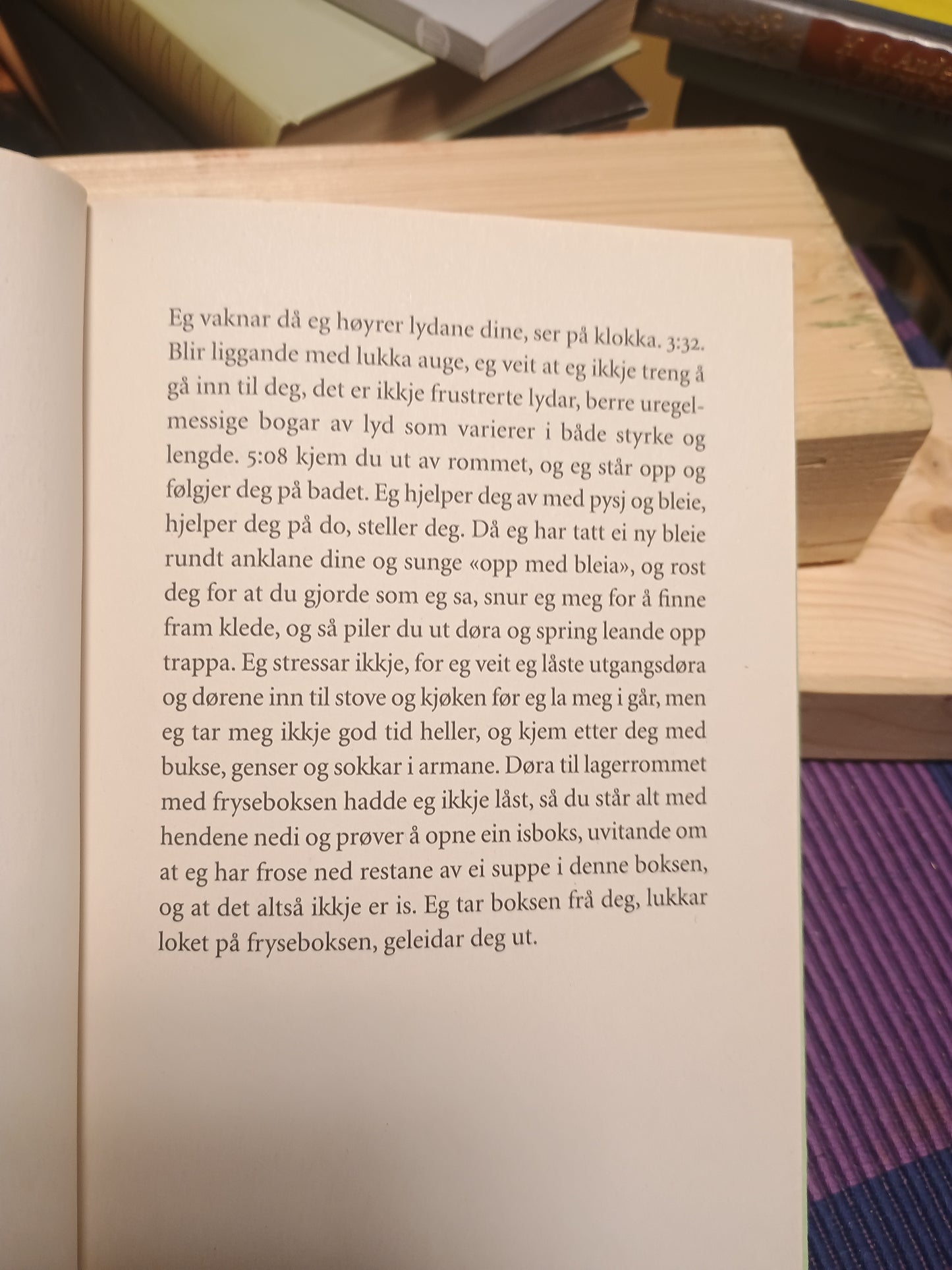 Tung tids tale, Olaug Nilssen