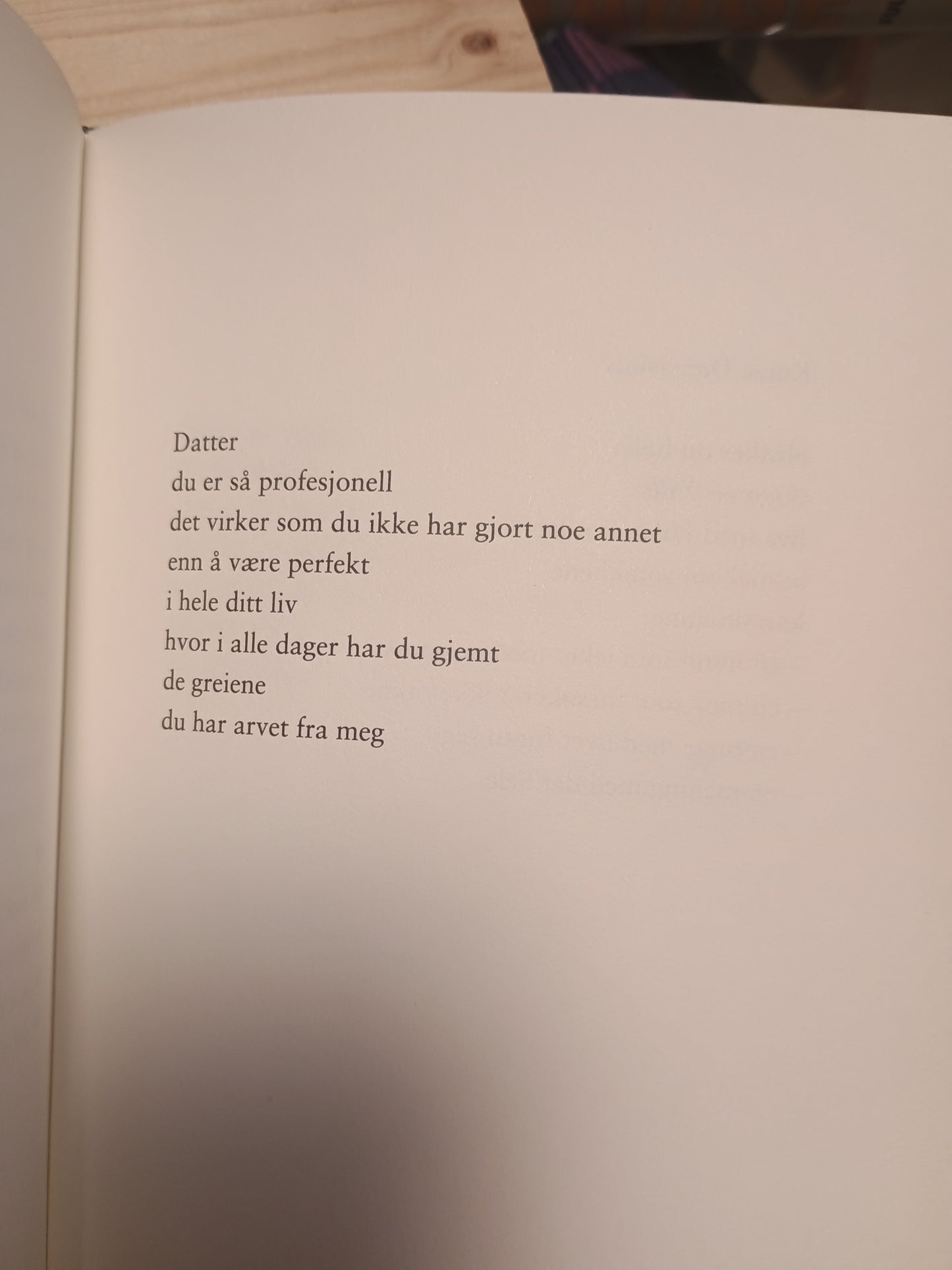 Hjemmekamp: Dikt, Trygve Skaug