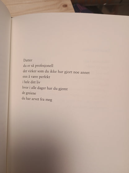 Hjemmekamp: Dikt, Trygve Skaug