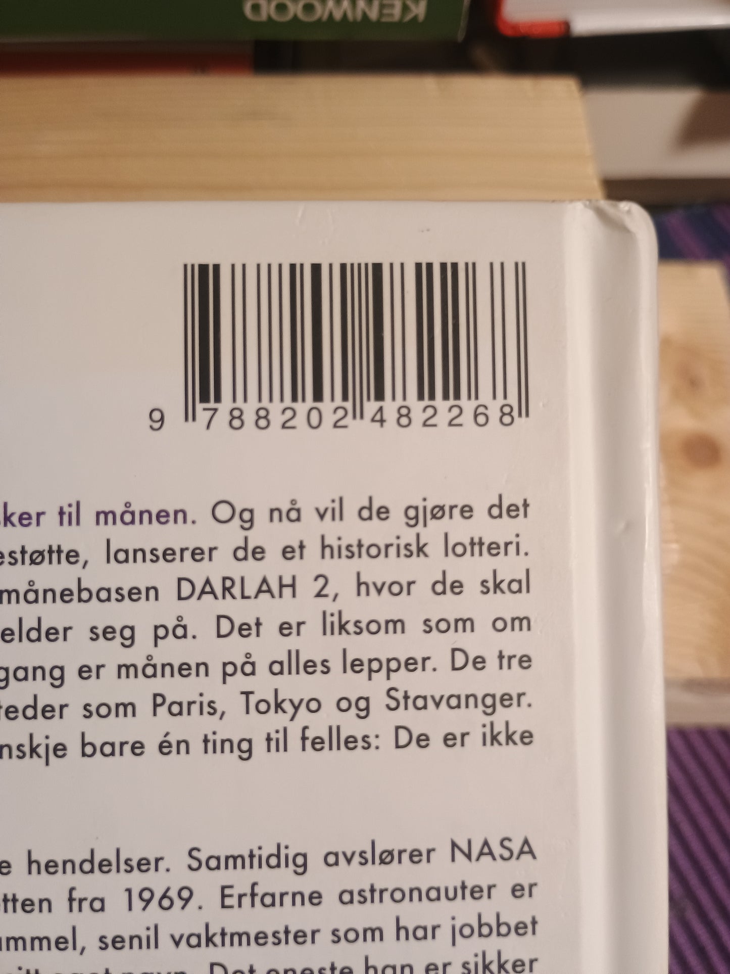 Darlah, Johan Harstad