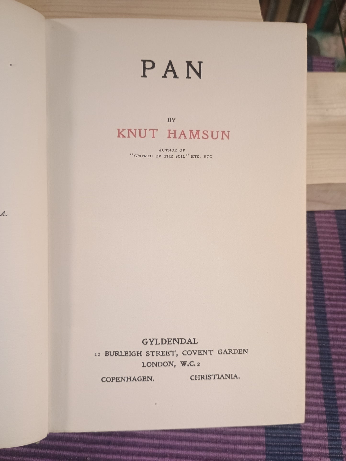 Pan, Knut Hamsun