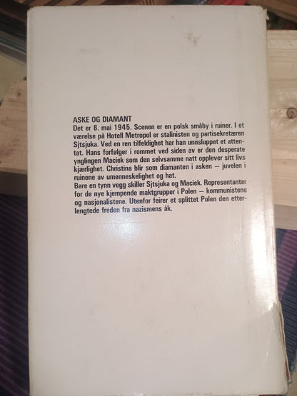 Aske og diamant, Jerzy Andrzejewski